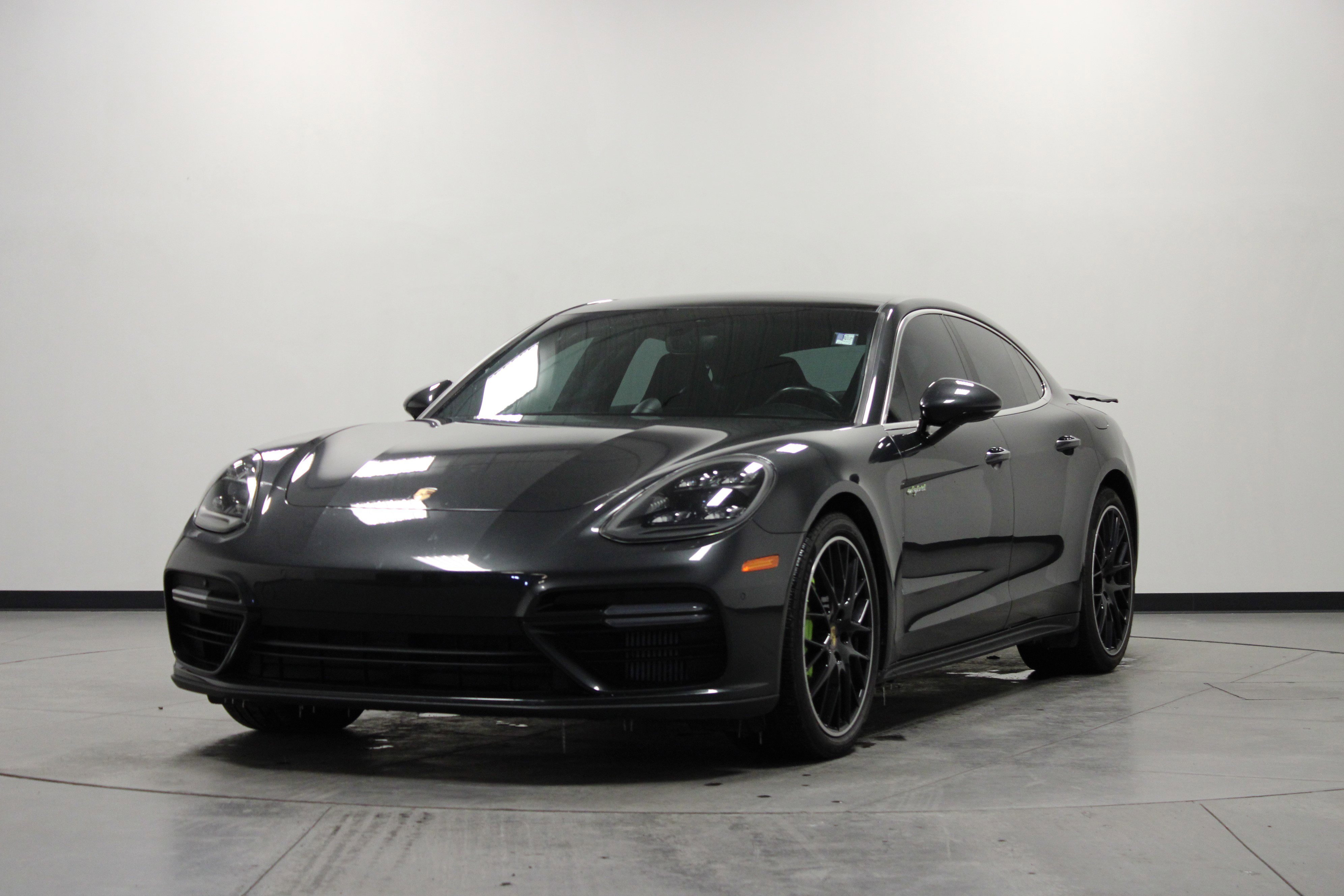 Used 2018 Porsche Panamera Turbo S image 8