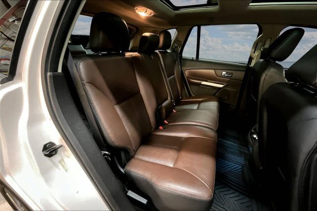 Used 2022 Buick Encore Preferred w/ Safety Package image 25