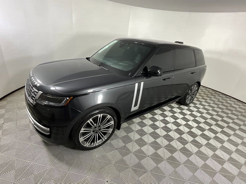 Certified 2024 Land Rover Range Rover Long Wheelbase Autobiography image 9