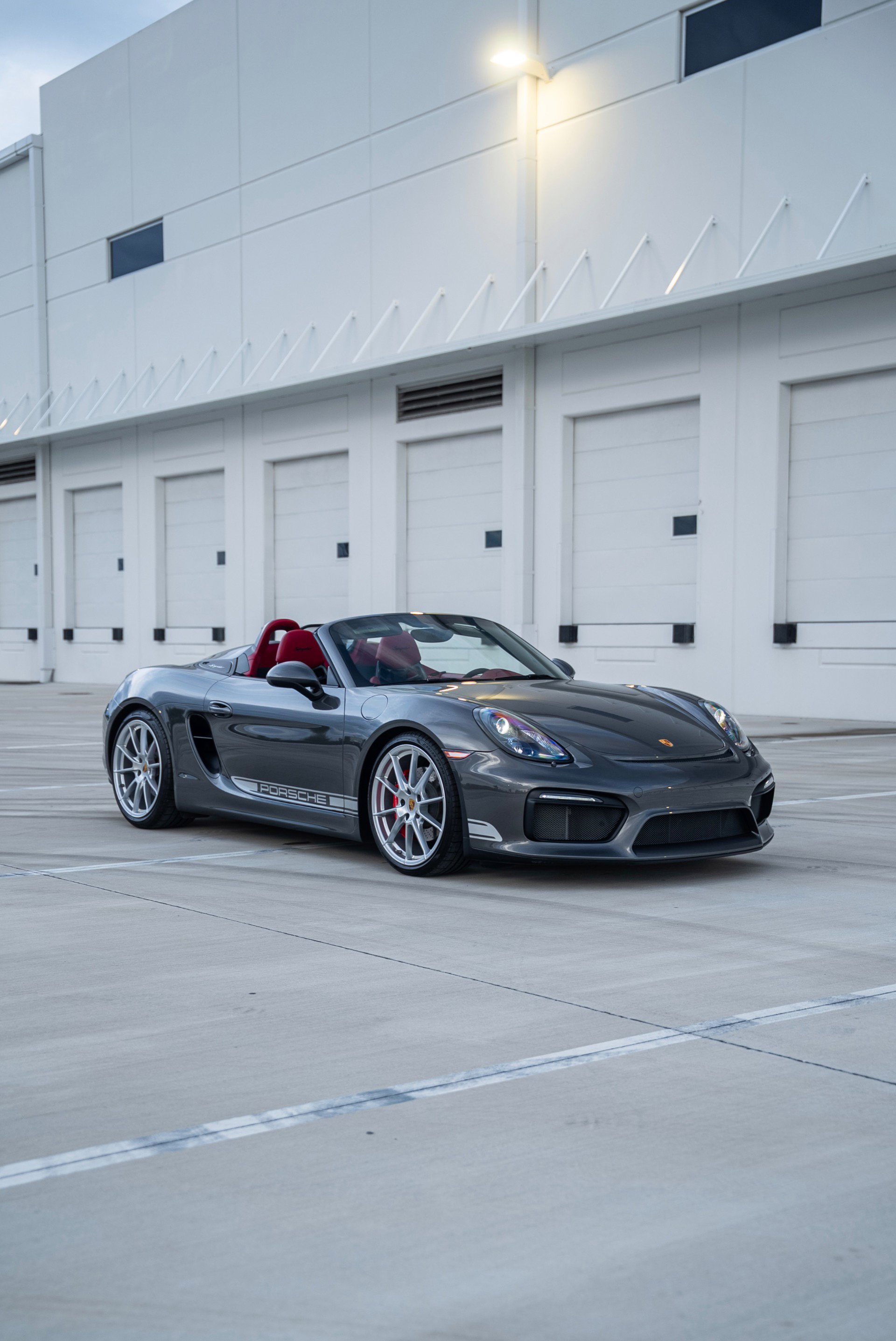 Used 2016 Porsche Boxster Spyder image 10