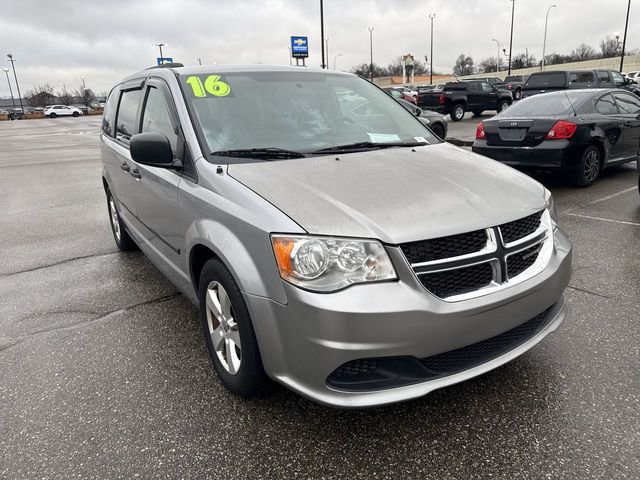 Used 2016 Dodge Grand Caravan SE w/ SE Plus Package image 1