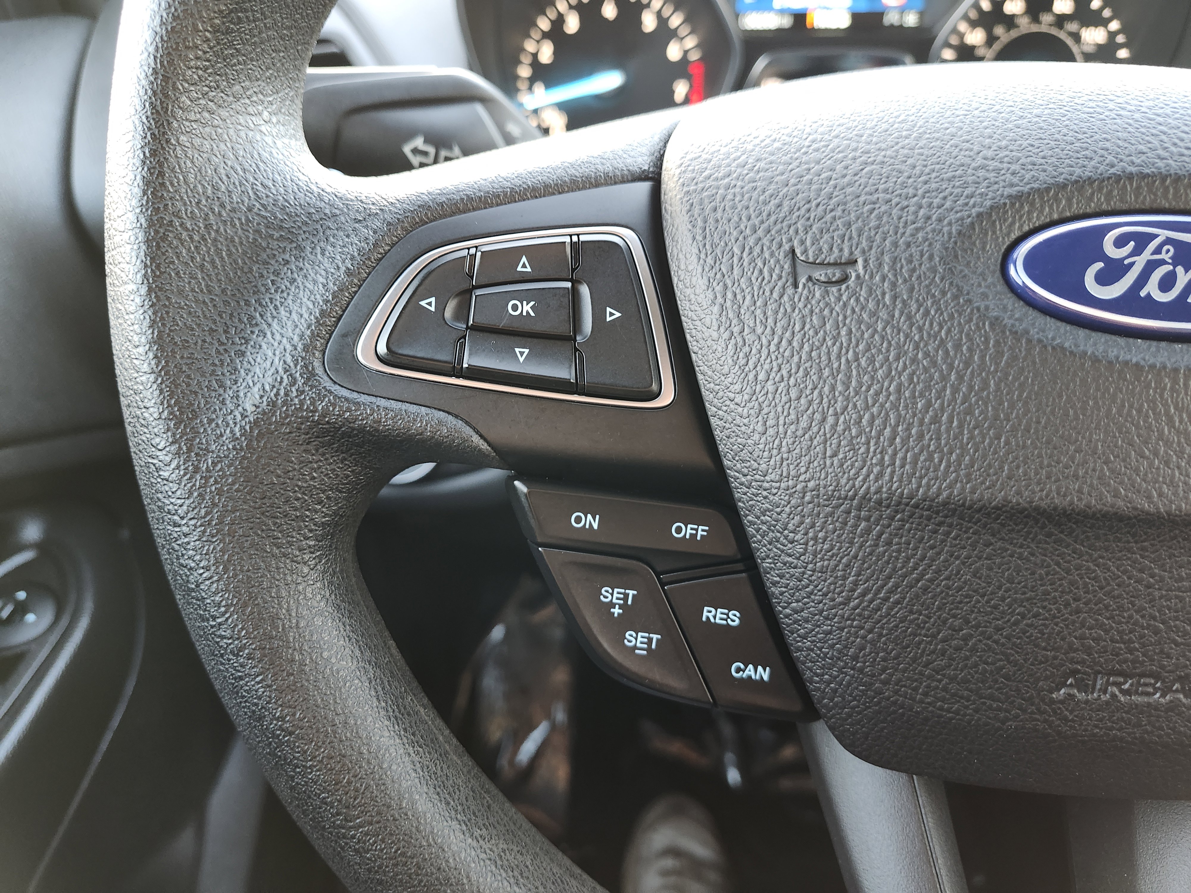 Used 2018 Ford Escape SE image 35