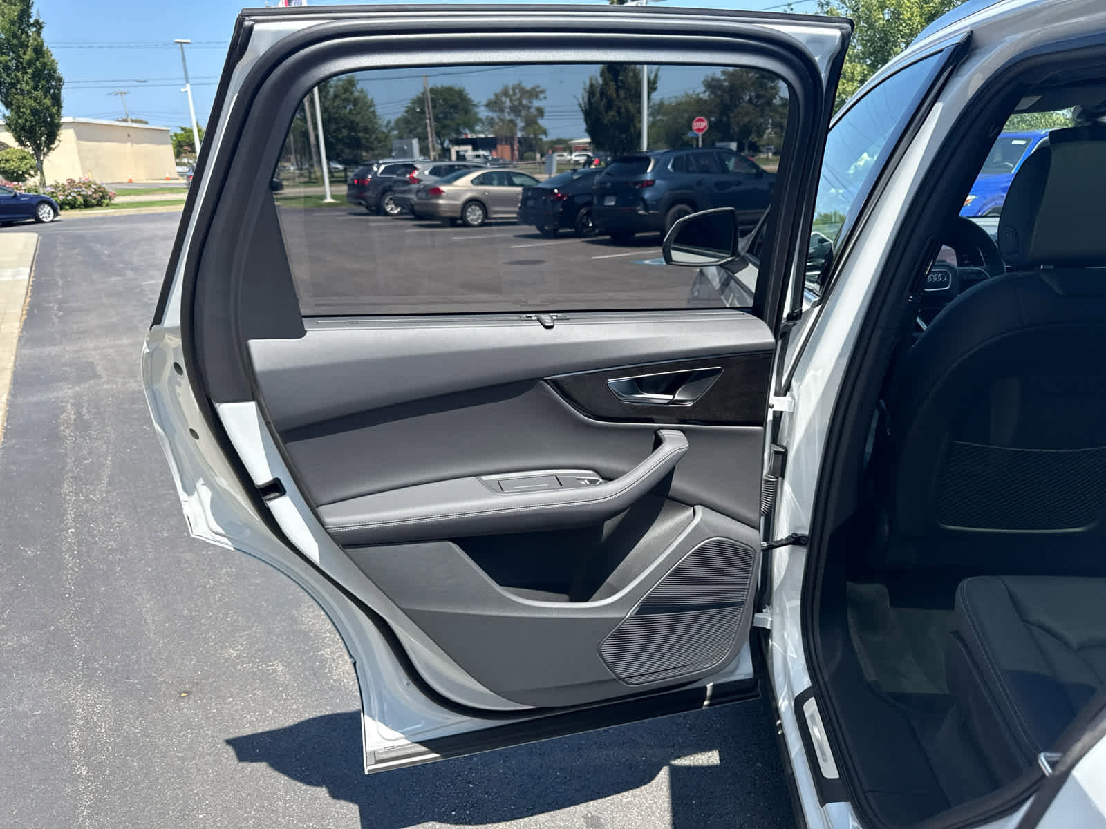 New 2025 Audi Q7 3.0T Premium Plus image 27