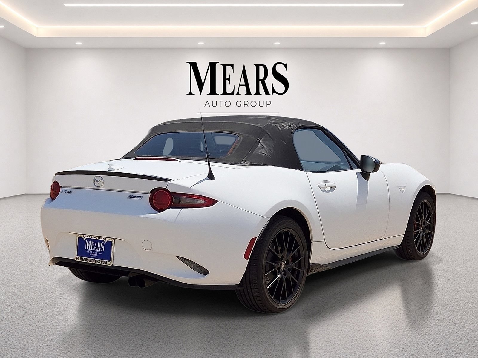 Used 2016 MAZDA MX-5 Miata Club w/ Brembo/BBS Package RWD image 5