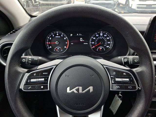 Used 2023 Kia Forte LXS w/ LXS Technology Package FWD image 18