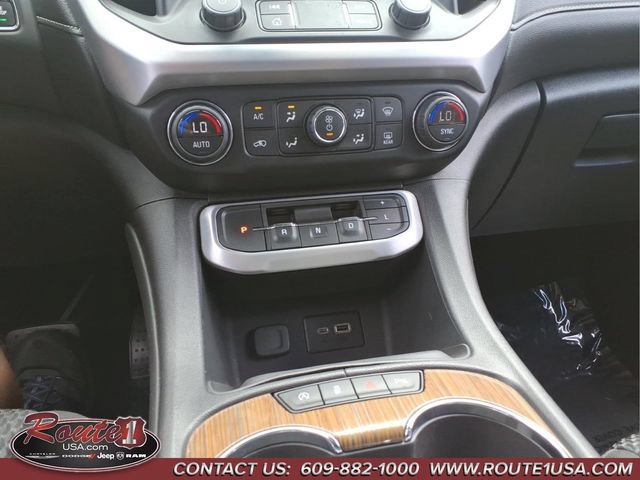 Used 2020 GMC Acadia SLE w/ Driver Convenience Package AWD/4WD image 38
