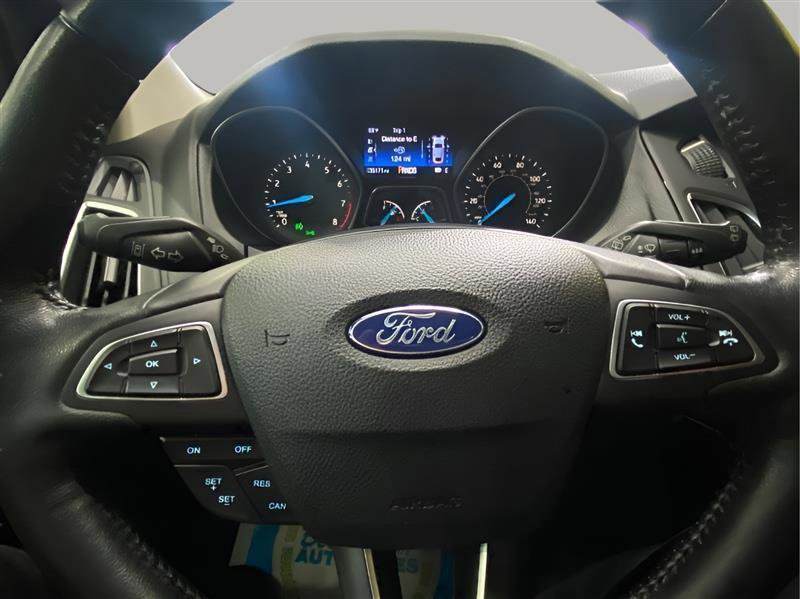 Used 2017 Ford Focus Titanium w/ Titanium Technology Package image 12