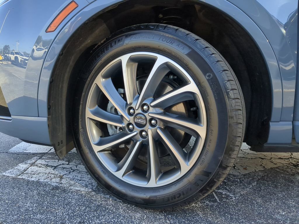 Used 2024 Lincoln Corsair Grand Touring w/ Equipment Group 301A image 34