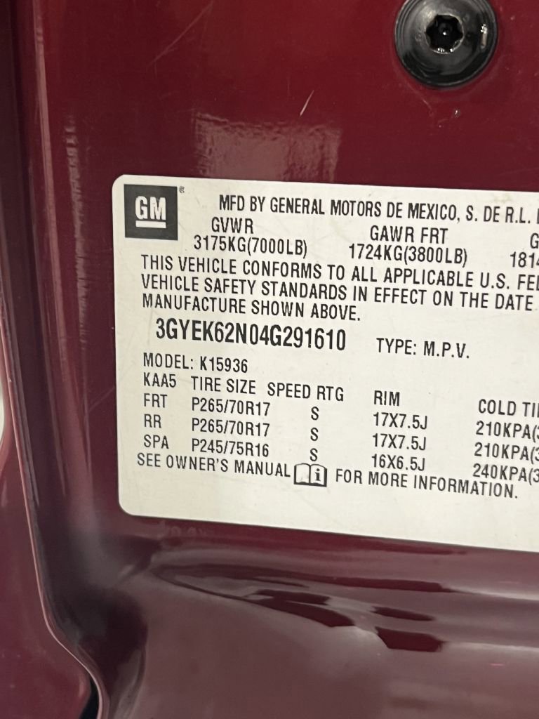 Used 2004 Cadillac Escalade EXT image 8