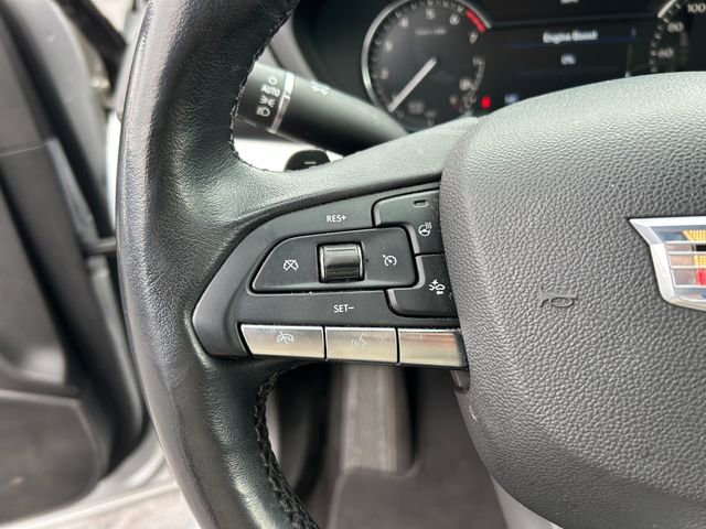 Used 2022 Cadillac XT4 Premium Luxury w/ Safety Alert Package AWD/4WD image 18