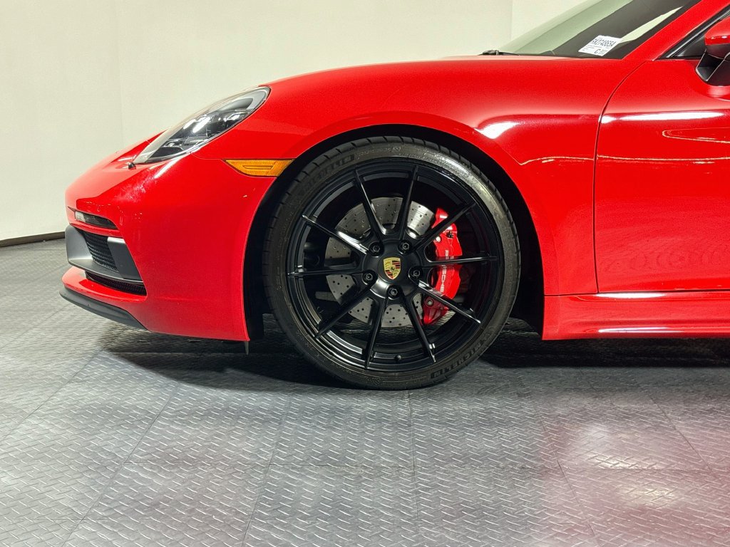 Certified 2024 Porsche 718 Cayman GTS RWD image 25