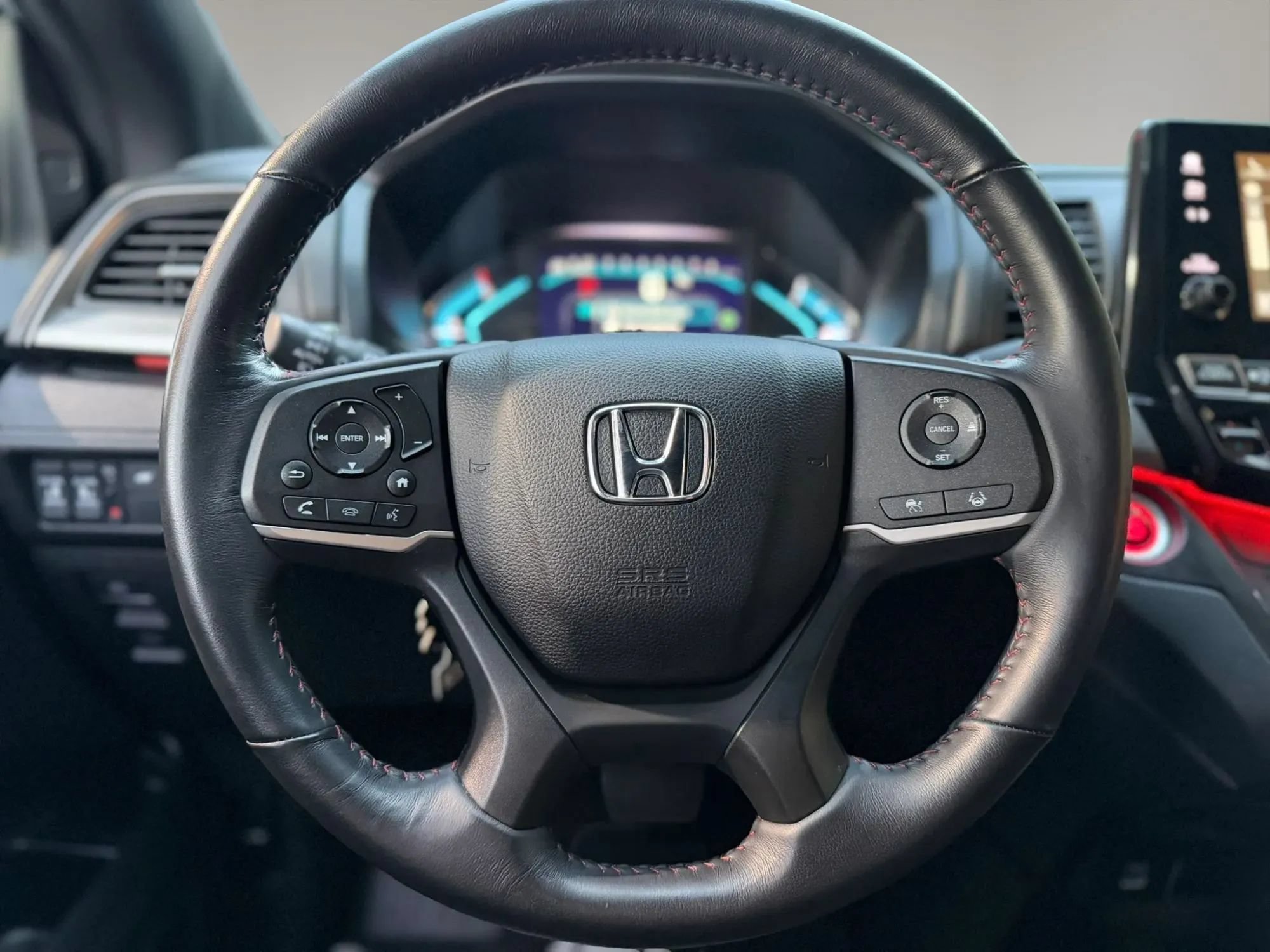 Used 2024 Honda Odyssey Sport image 18