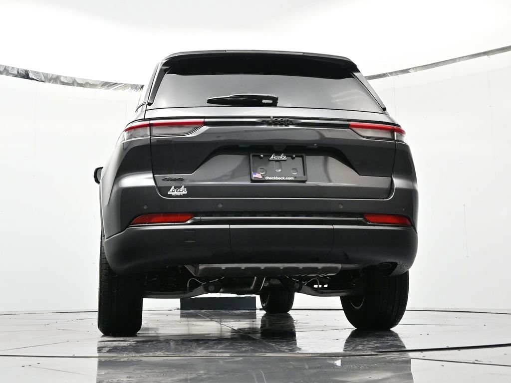 New 2025 Jeep Grand Cherokee Altitude image 43