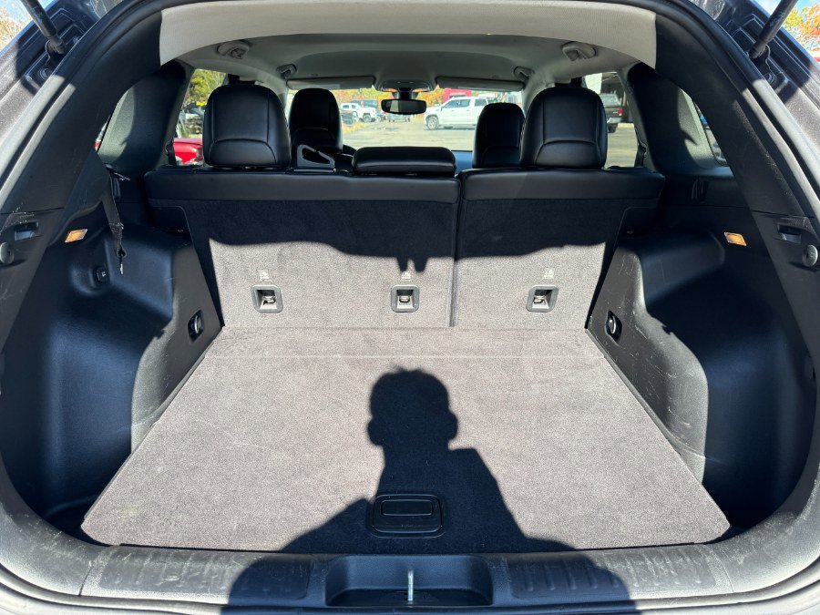 Used 2020 Jeep Cherokee Trailhawk image 17