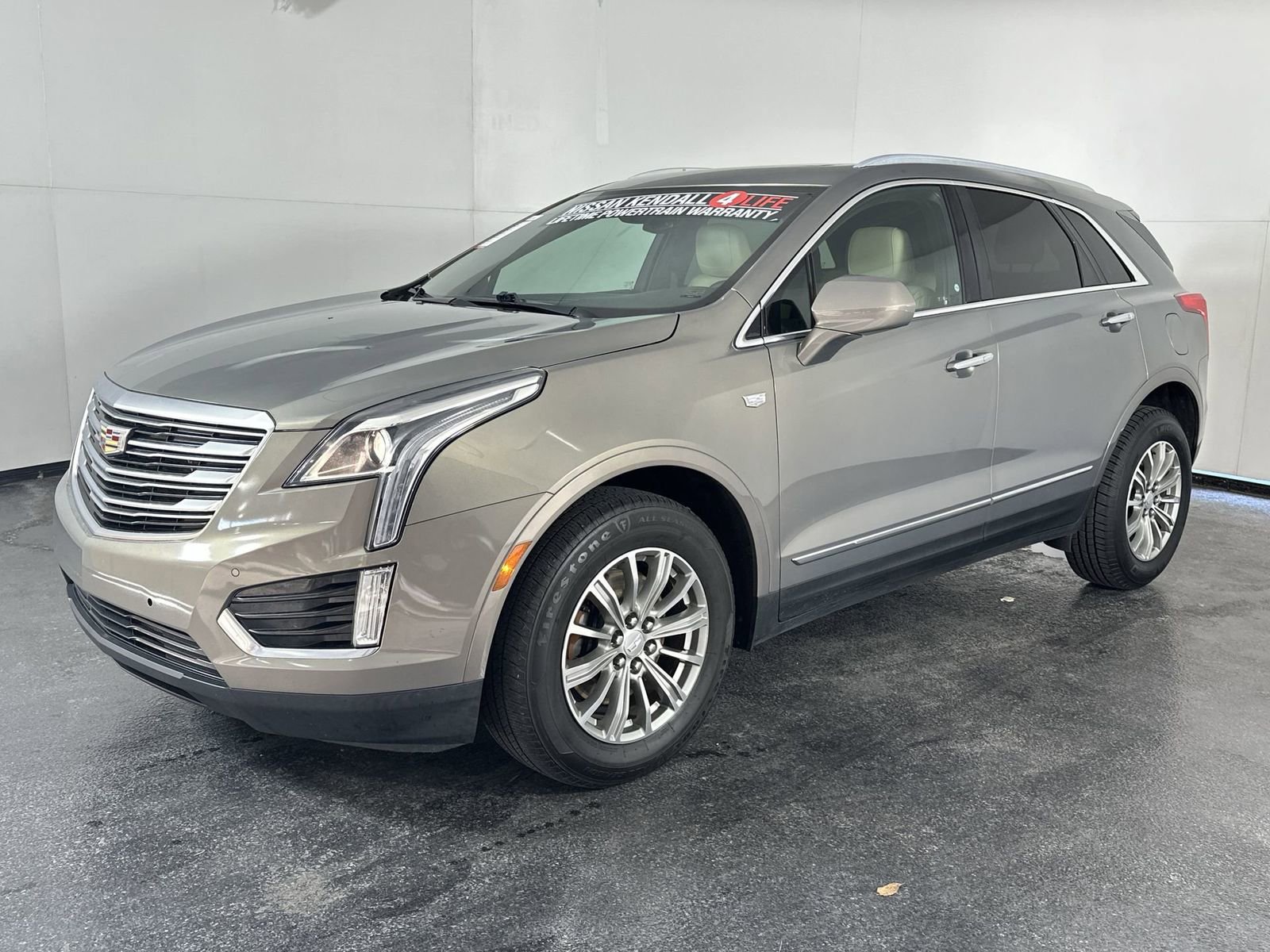 Used 2018 Cadillac XT5 Luxury w/ LPO, Wheel Lock Package image 4