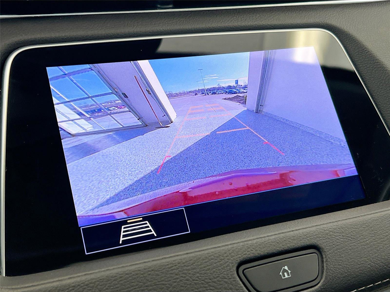 Used 2020 Cadillac XT4 Premium Luxury image 7