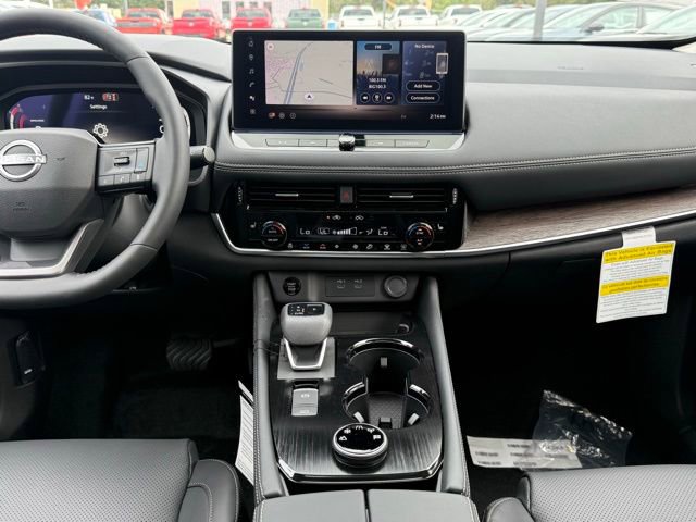 New 2026 Nissan Rogue Platinum w/ Platinum Premium Package image 26