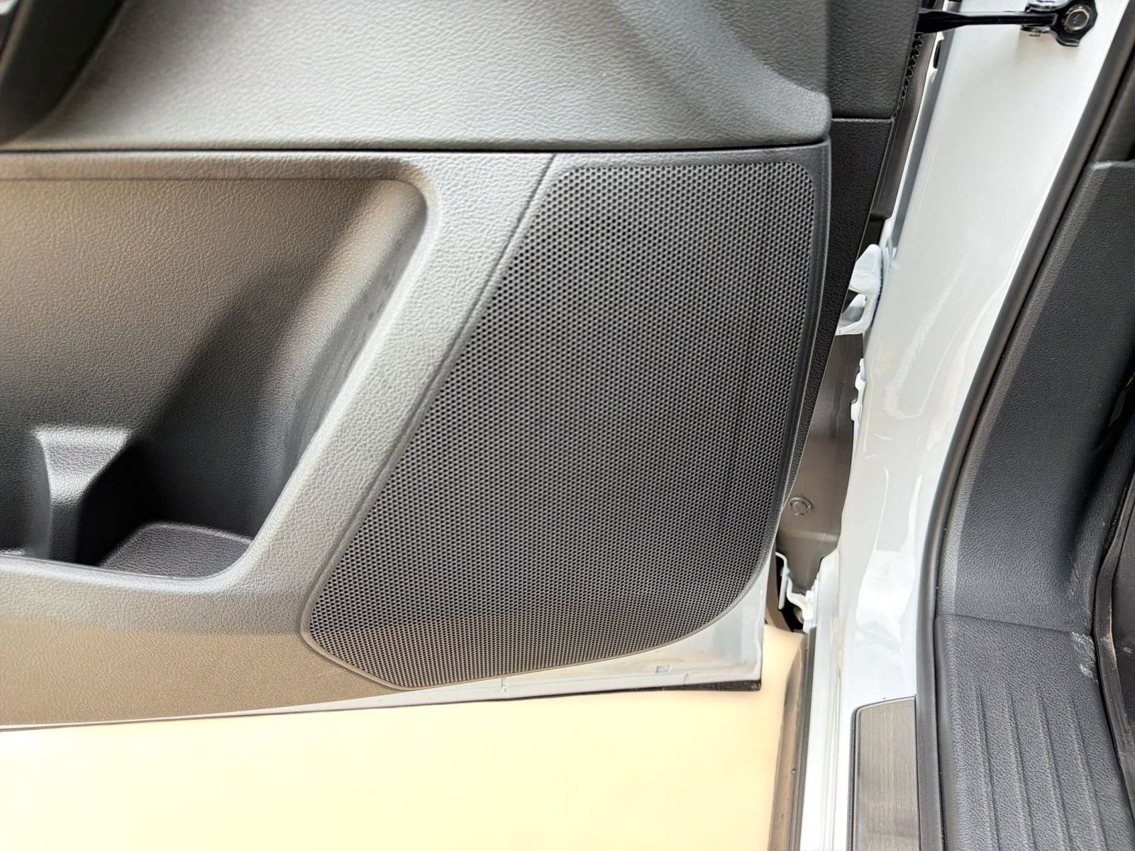 New 2026 Nissan Pathfinder Platinum image 23