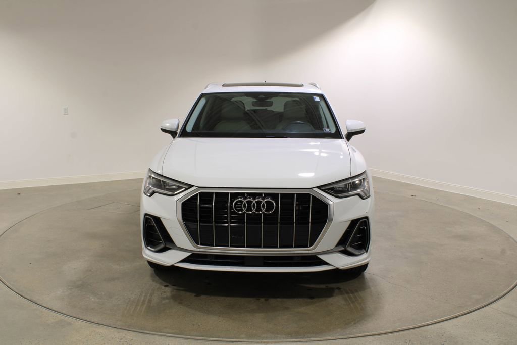 Used 2023 Audi Q3 2.0T Premium Plus image 8