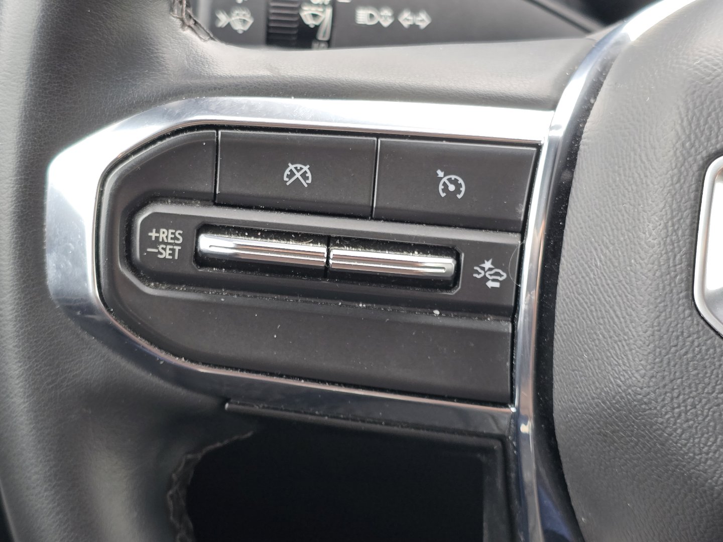 Used 2023 GMC Canyon Elevation w/ Convenience Package AWD/4WD image 13