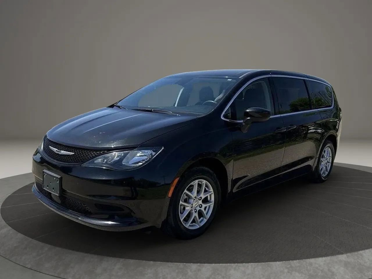 Used 2023 Chrysler Voyager LX