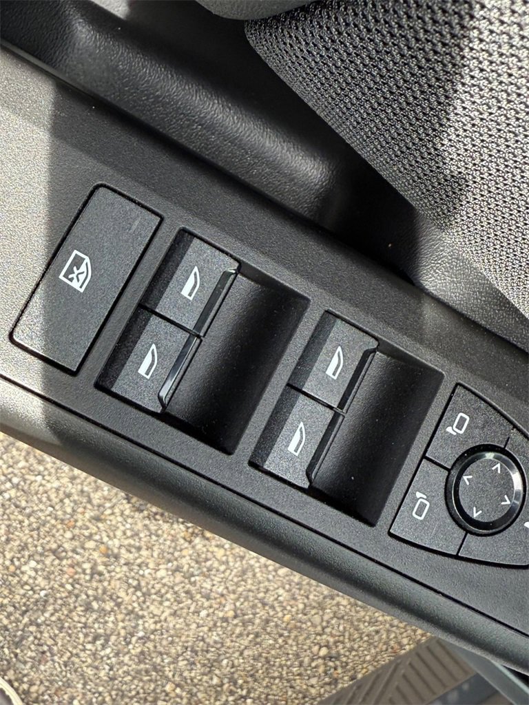 New 2025 BMW X3 xDrive30i w/ Premium Package image 17