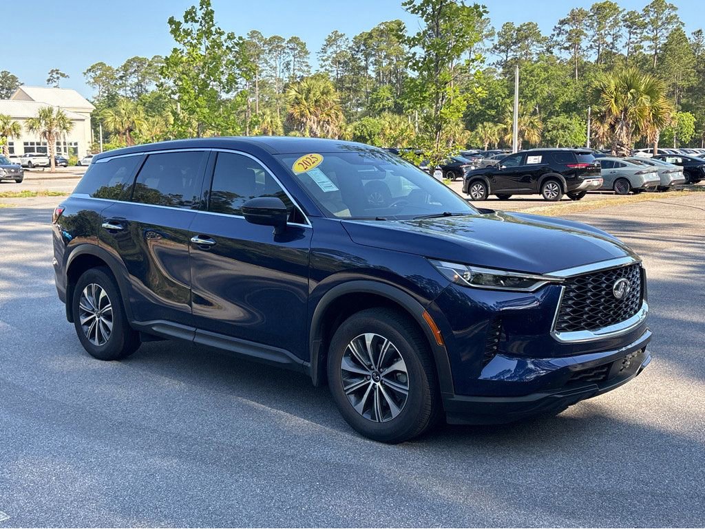 Certified 2025 INFINITI QX60 Pure w/ Cargo Package