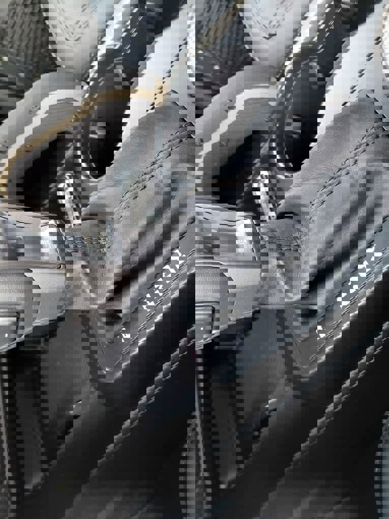 New 2025 Ford Bronco Badlands image 40