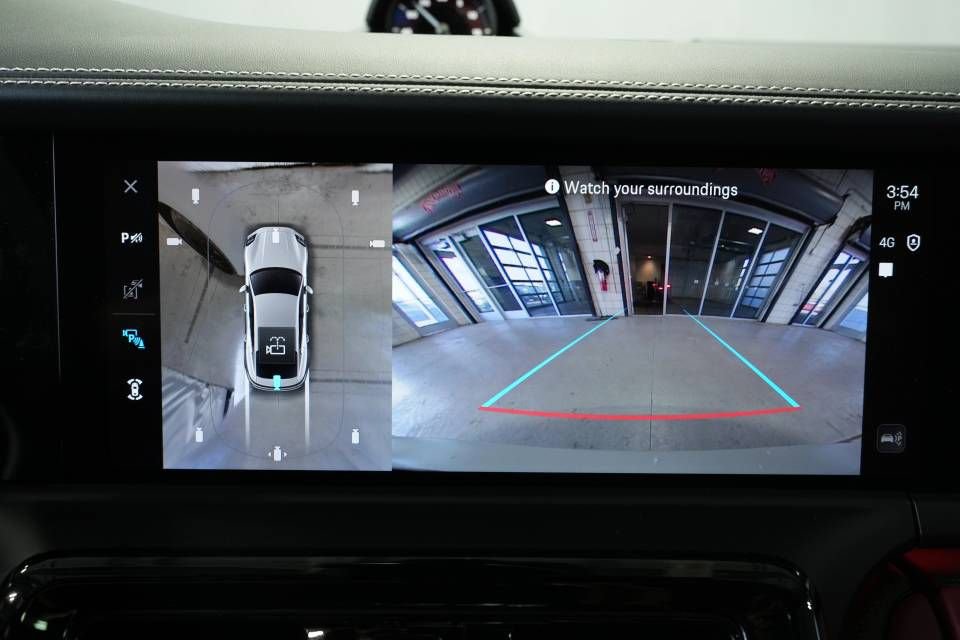 Certified 2025 Porsche Panamera GTS image 21