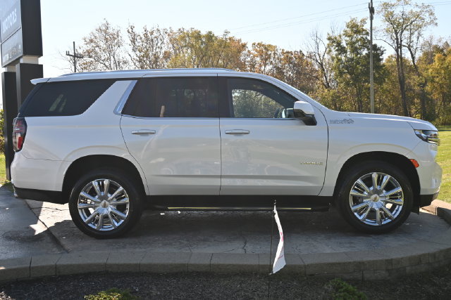 Used 2022 Chevrolet Tahoe High Country AWD/4WD image 4