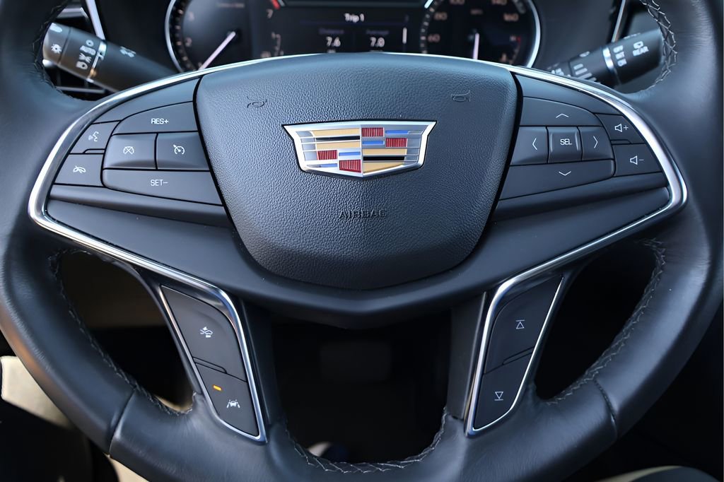 Certified 2023 Cadillac XT5 Luxury image 18