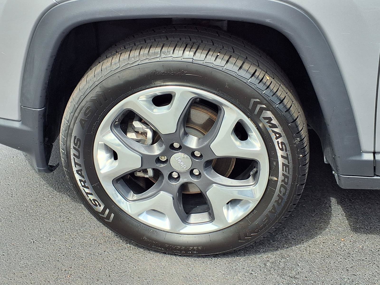 Used 2019 Jeep Compass Limited AWD/4WD image 24