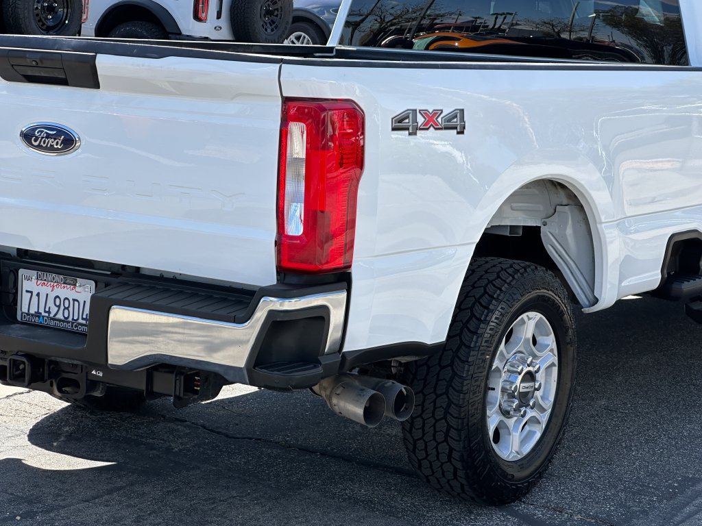 Used 2025 Ford F250 XLT AWD/4WD image 8