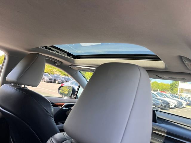 Used 2017 Lexus RX 350 FWD w/ Premium Package image 33