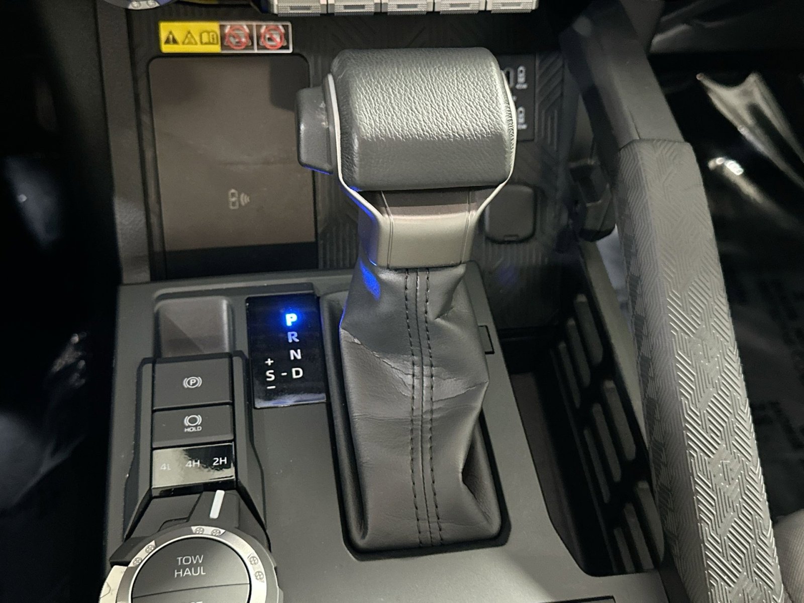 Used 2024 Toyota Tacoma SR5 image 30