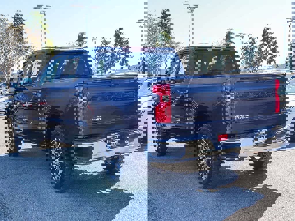 Used 2022 Chevrolet Silverado 1500 LT image 6