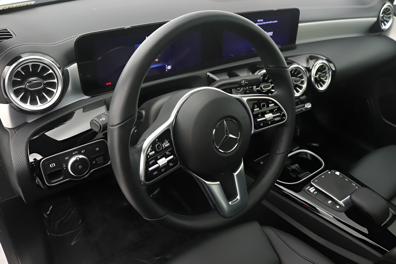 Certified 2023 Mercedes-Benz CLA 250 image 14