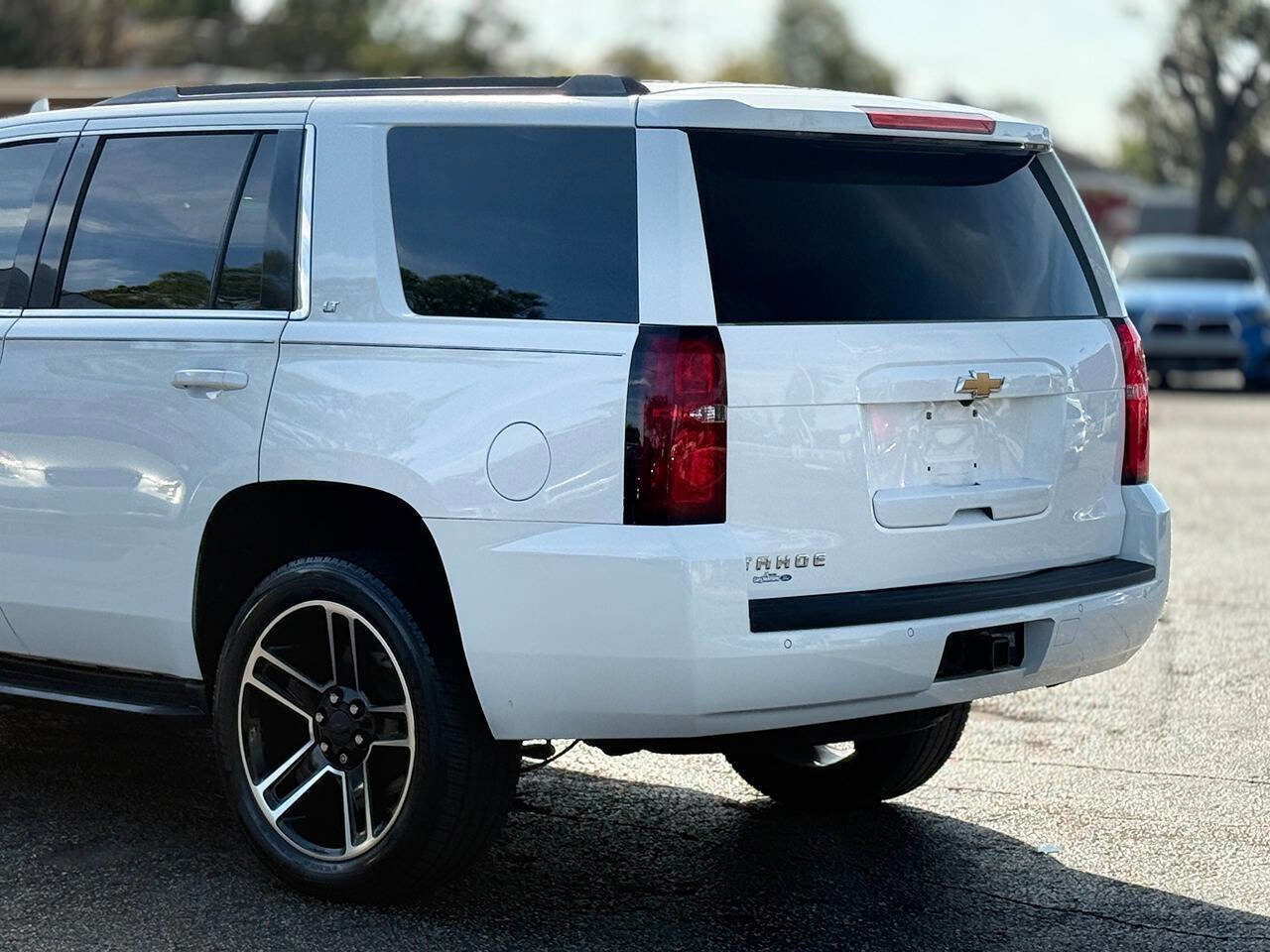 Used 2015 Chevrolet Tahoe LT image 6