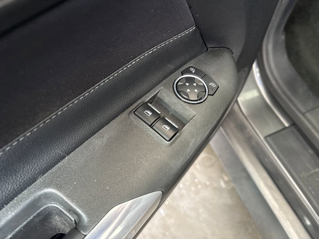 Used 2016 Ford Mustang Coupe w/ Equipment Group 051A RWD image 17