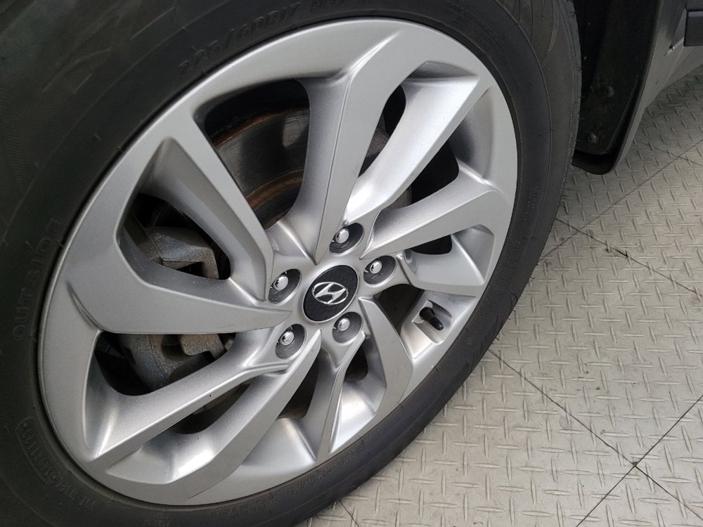 Used 2018 Hyundai Tucson SE image 31