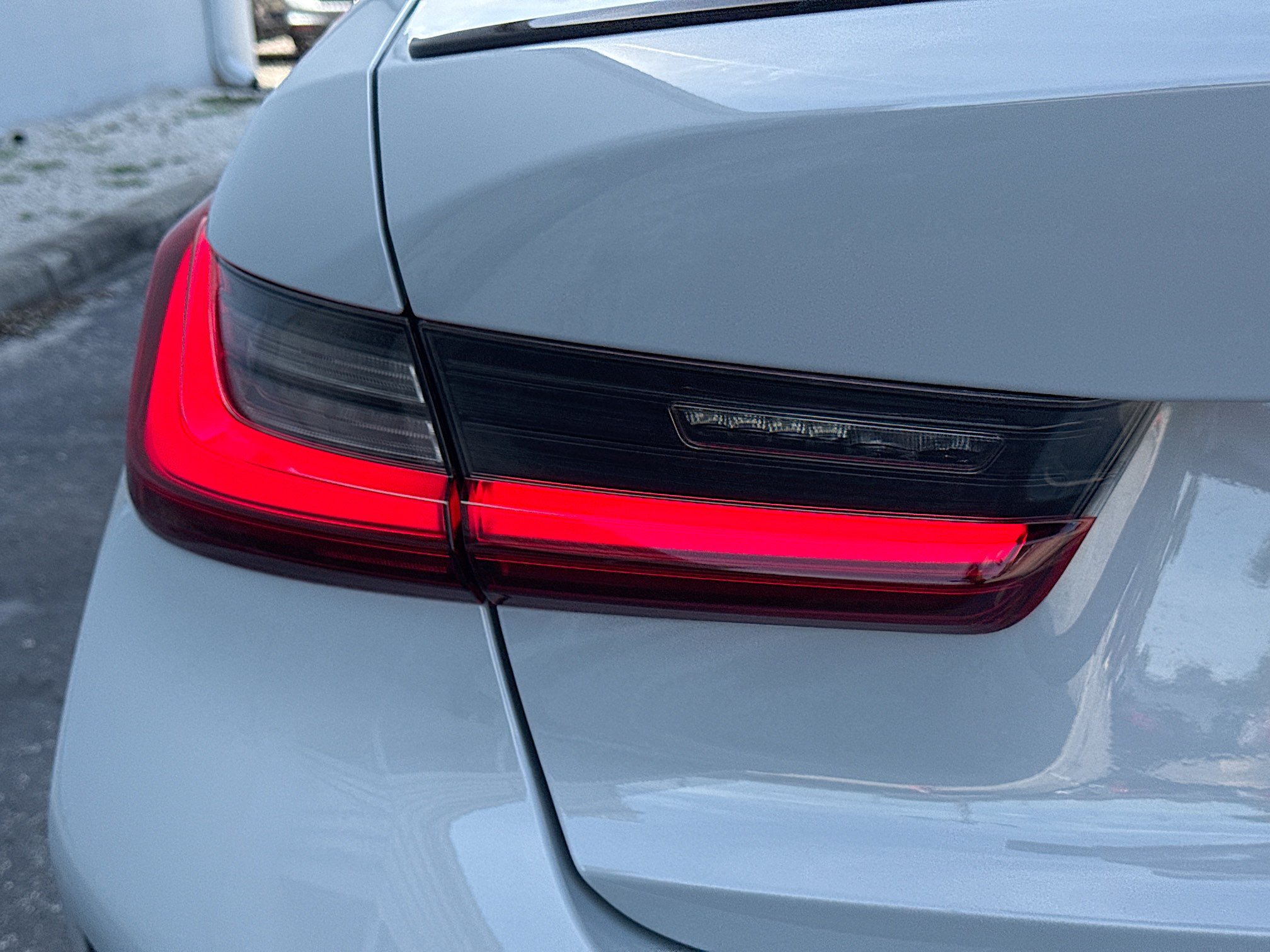 Used 2023 BMW 330i Sedan w/ M Sport Package RWD image 10