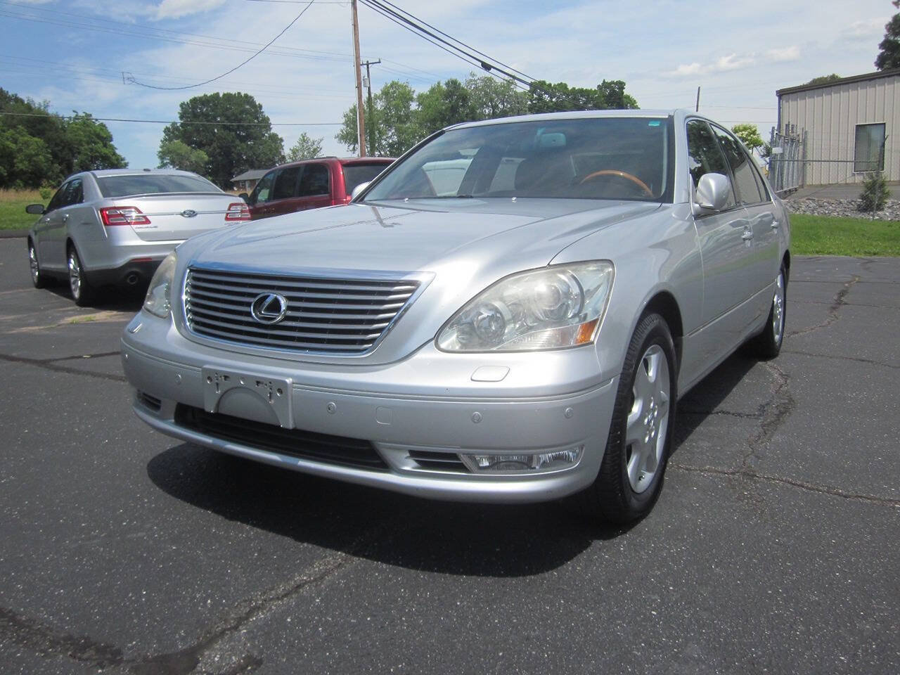 Used 2004 Lexus LS 430 RWD image 42