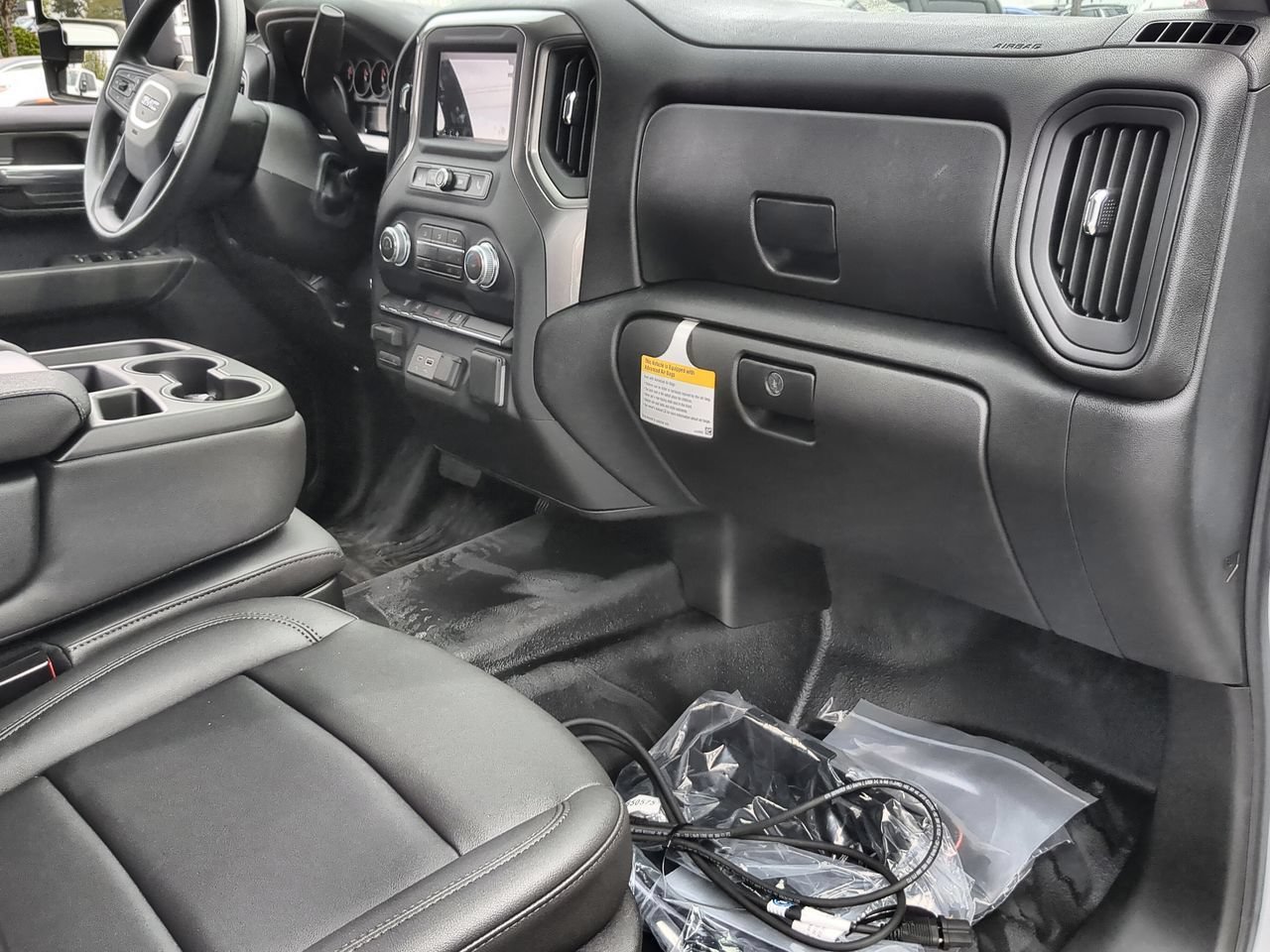 New 2025 GMC Sierra 2500 Pro w/ Convenience Package AWD/4WD image 27