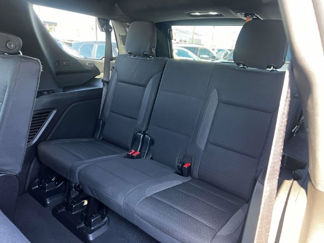 Used 2025 Chevrolet Tahoe LS w/ LPO, Dark Essentials Package AWD/4WD image 14