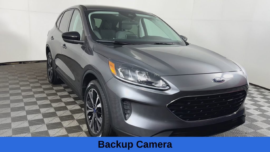 Used 2021 Ford Escape SE w/ SE Sport Appearance Package AWD/4WD image 5