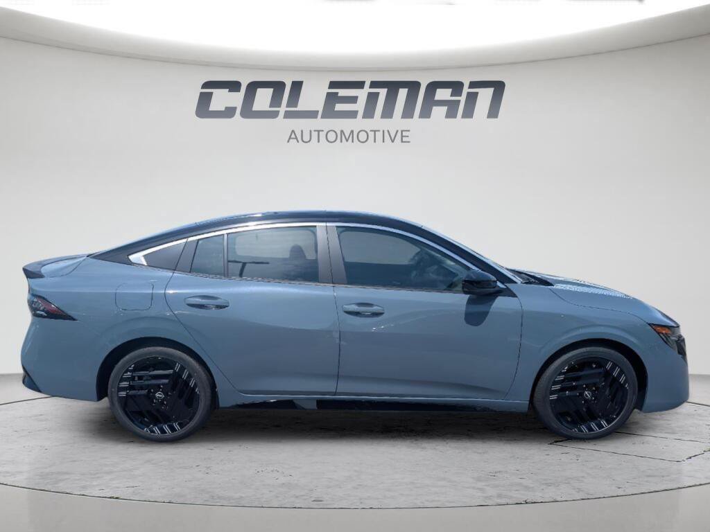 New 2026 Nissan Sentra SR w/ SR All Weather Package FWD image 3