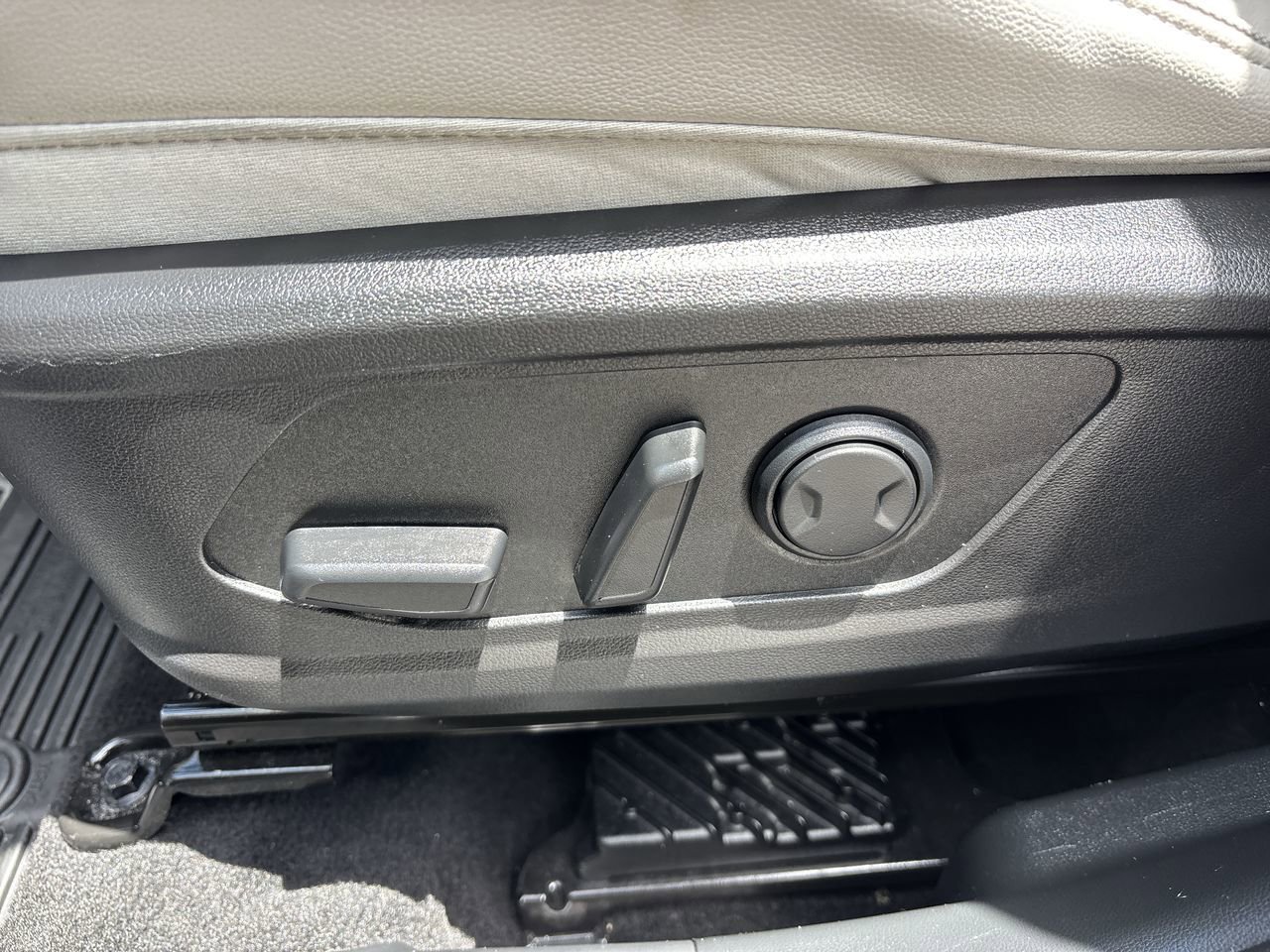Used 2024 Hyundai Tucson Limited FWD image 20