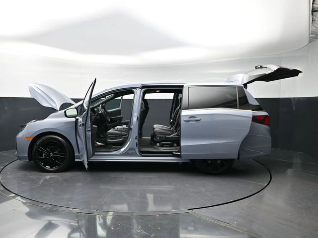 Used 2025 Honda Odyssey Sport-L image 41