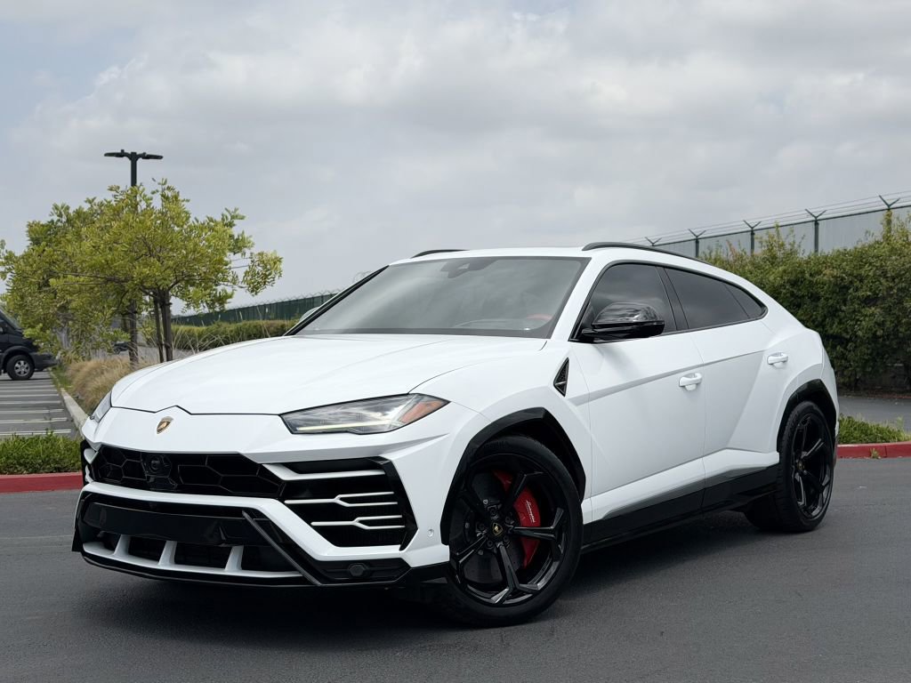Used 2021 Lamborghini Urus AWD/4WD image 6