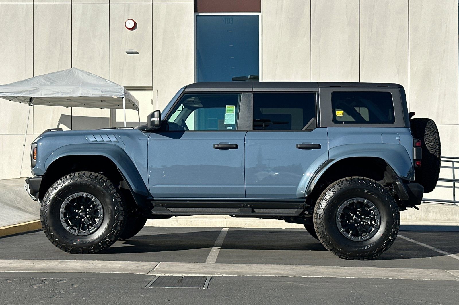 New 2025 Ford Bronco Raptor w/ Interior Carbon Fiber Pack image 6